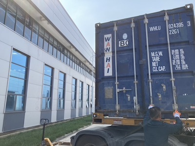 Pig farming equipment container loading